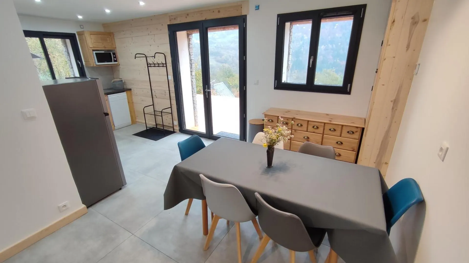 Le Bois Cosy Appartement 4 Etoiles 6 Personnes, Acces Ski Alpe D'Huez Grand Domaine A 3 K M Allemont 0*,  Francia